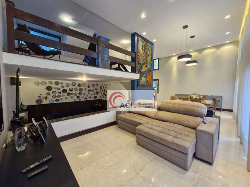 Casa de Condomínio com 6 quartos à venda e para alugar, 720m2 em Transurb, Itapevi - SP - imagem 7 Foto 7 de Casa de Condomínio com 6 quartos à venda e para alugar, 720m2 em Transurb, Itapevi - SP