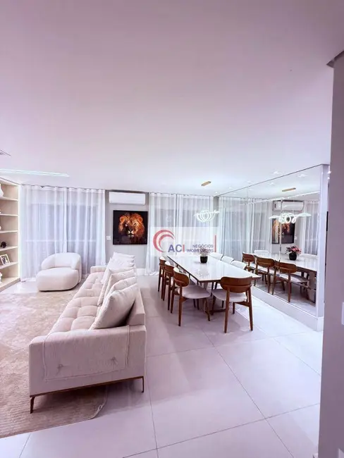 Foto 2 de Casa de Condomínio com 3 quartos à venda, 232m2 em Pinus Park, Cotia - SP