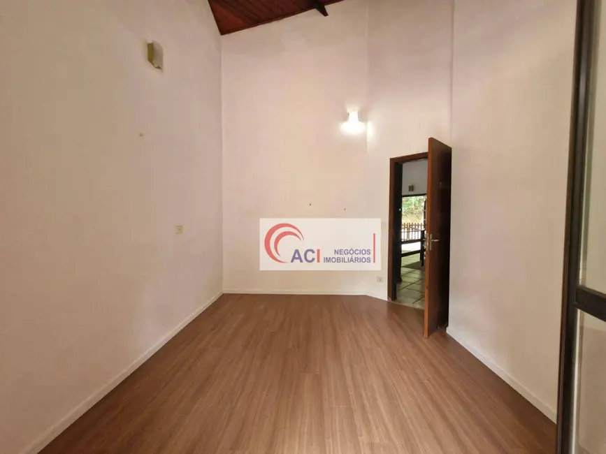 Foto 4 de Casa de Condomínio com 3 quartos à venda e para alugar, 360m2 em Transurb, Itapevi - SP