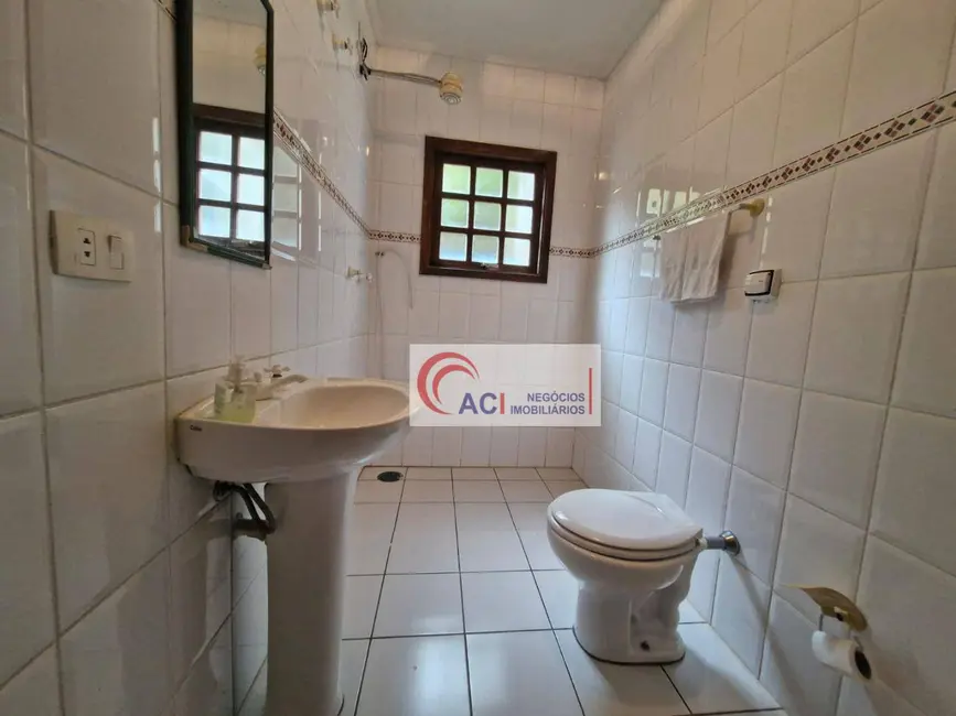 Foto 8 de Casa de Condomínio com 3 quartos à venda e para alugar, 360m2 em Transurb, Itapevi - SP