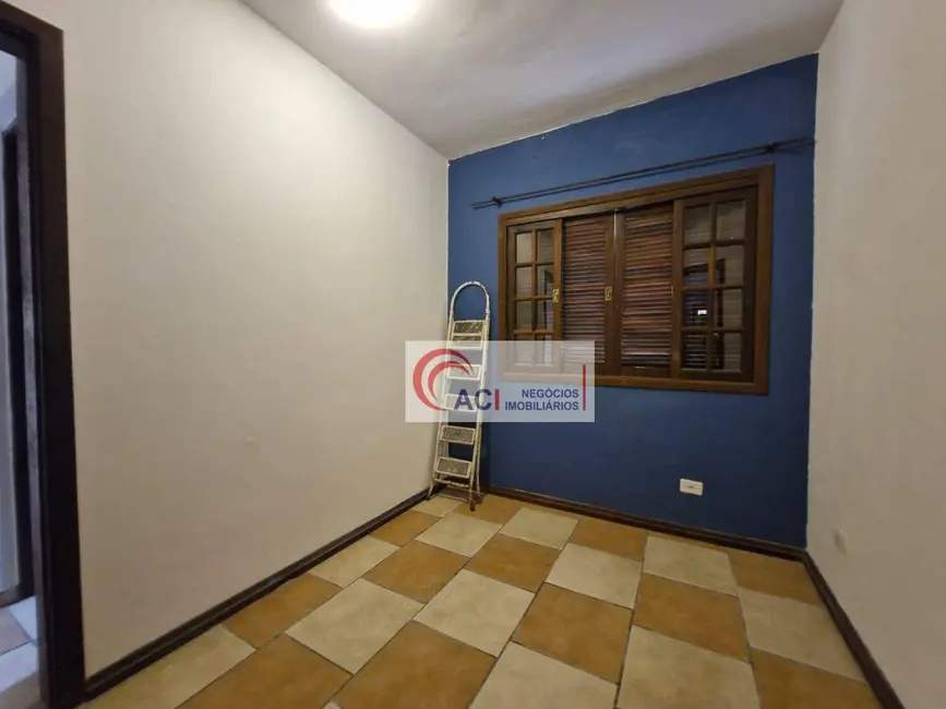 Foto 7 de Casa de Condomínio com 3 quartos à venda e para alugar, 360m2 em Transurb, Itapevi - SP