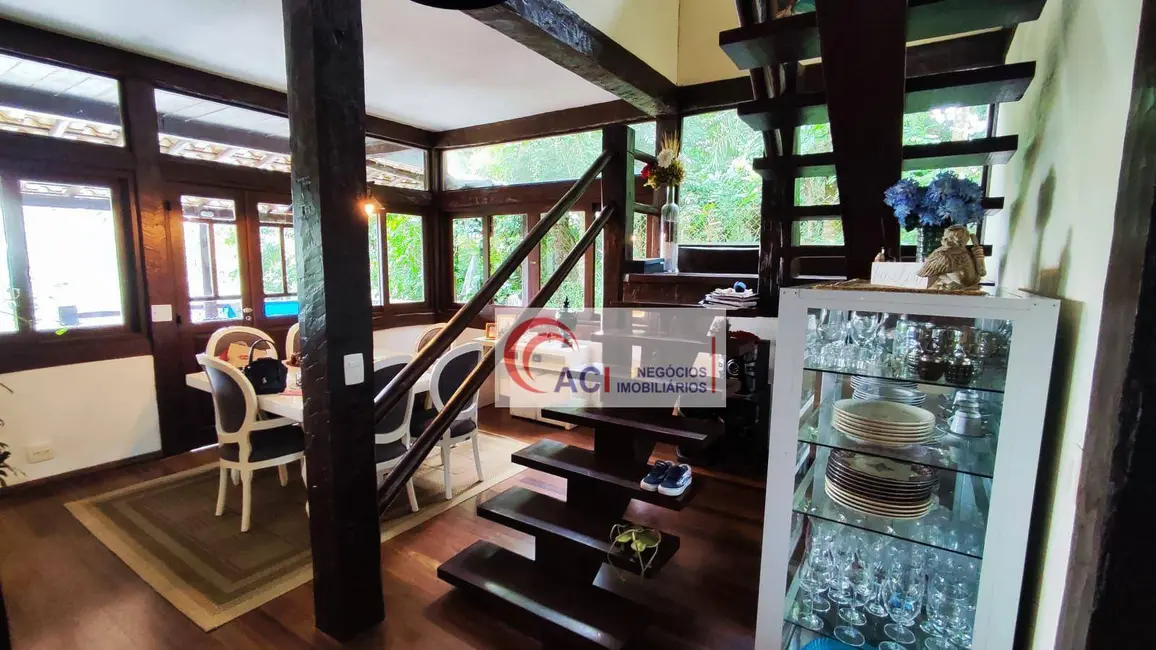 Foto 7 de Casa de Condomínio com 4 quartos à venda, 360m2 em Transurb, Itapevi - SP