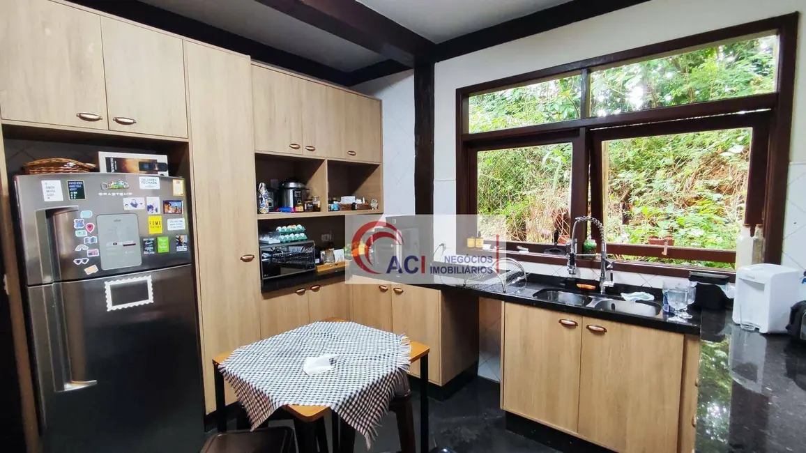 Foto 8 de Casa de Condomínio com 4 quartos à venda, 360m2 em Transurb, Itapevi - SP