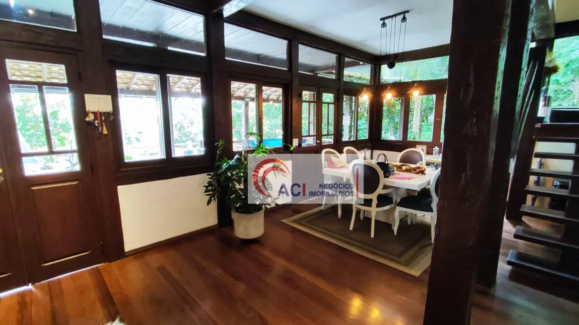 Foto 6 de Casa de Condomínio com 4 quartos à venda, 360m2 em Transurb, Itapevi - SP