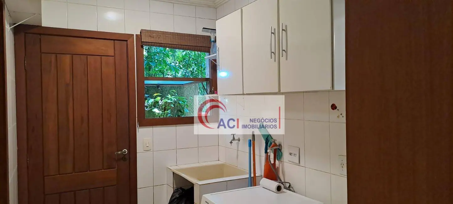 Foto 9 de Casa de Condomínio com 3 quartos à venda, 381m2 em Transurb, Itapevi - SP