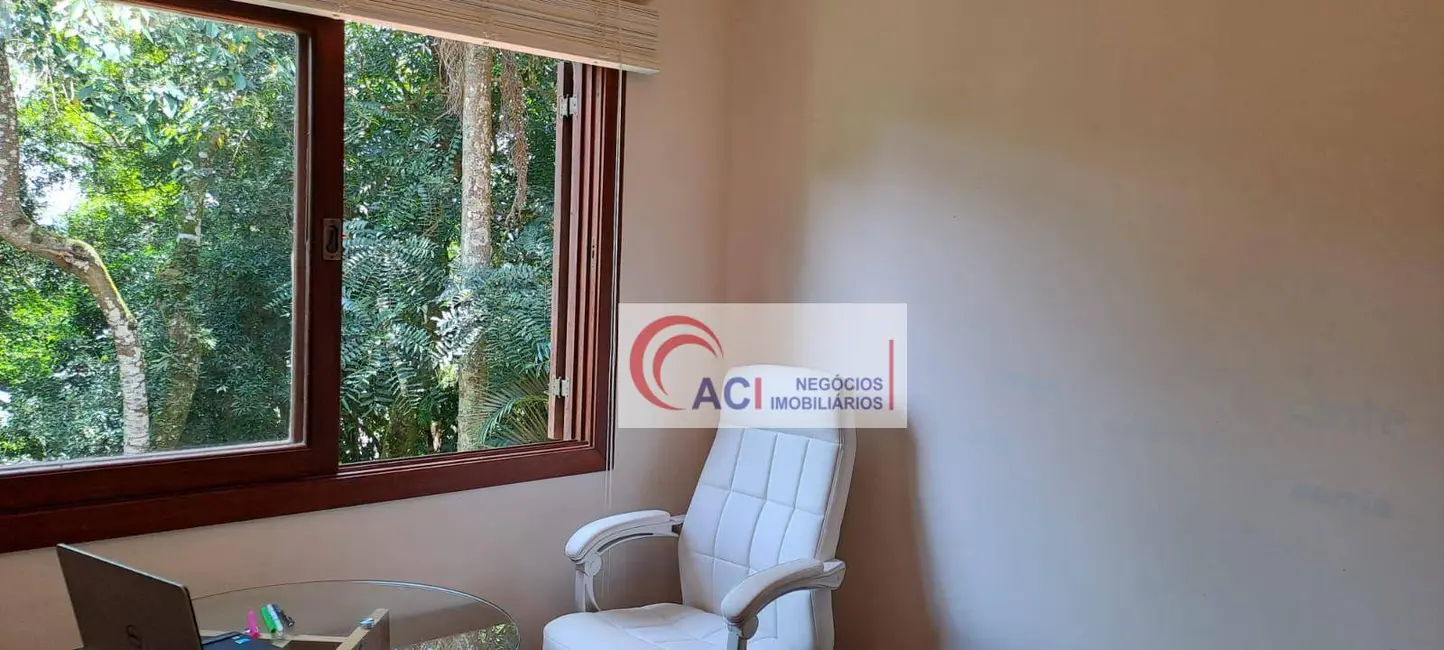 Foto 8 de Casa de Condomínio com 3 quartos à venda, 381m2 em Transurb, Itapevi - SP