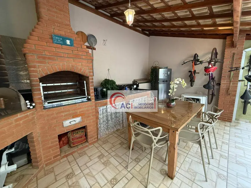 Foto 2 de Casa de Condomínio com 3 quartos à venda, 346m2 em Cotia - SP