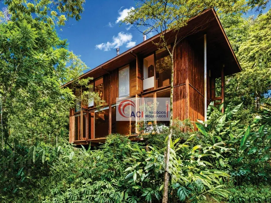 Foto 1 de Casa de Condomínio com 4 quartos à venda e para alugar, 350m2 em Chácara do Refúgio, Carapicuiba - SP