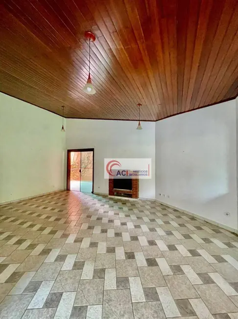 Casa de Condomínio com 3 quartos à venda, 421m2 em Transurb, Itapevi - SP - imagem 3 Foto 3 de Casa de Condomínio com 3 quartos à venda, 421m2 em Transurb, Itapevi - SP