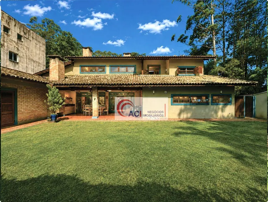 Casa de Condomínio com 4 quartos à venda, 822m2 em Embu Das Artes - SP - imagem 1 Foto 1 de Casa de Condomínio com 4 quartos à venda, 822m2 em Embu Das Artes - SP