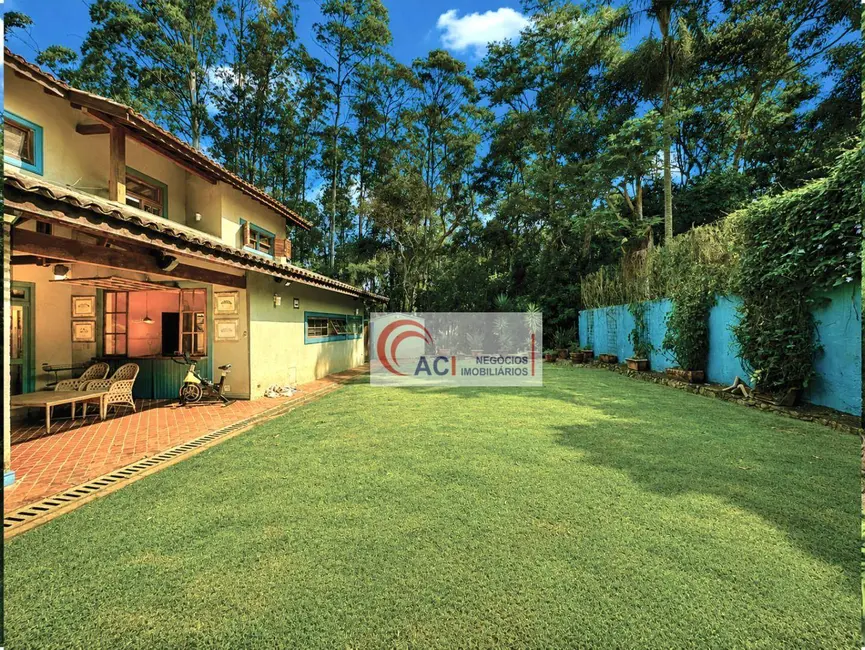 Casa de Condomínio com 4 quartos à venda, 822m2 em Embu Das Artes - SP - imagem 9 Foto 9 de Casa de Condomínio com 4 quartos à venda, 822m2 em Embu Das Artes - SP