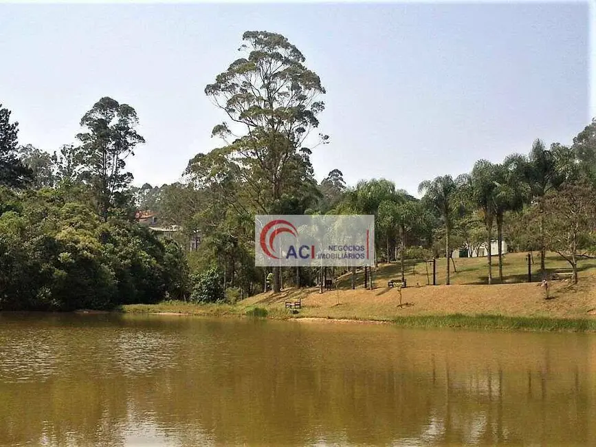 Casa de Condomínio com 4 quartos à venda, 822m2 em Embu Das Artes - SP - imagem 4 Foto 4 de Casa de Condomínio com 4 quartos à venda, 822m2 em Embu Das Artes - SP