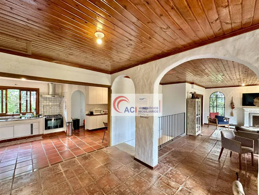 Casa de Condomínio com 4 quartos à venda, 1005m2 em Palos Verdes, Carapicuiba - SP - imagem 6 Foto 6 de Casa de Condomínio com 4 quartos à venda, 1005m2 em Palos Verdes, Carapicuiba - SP