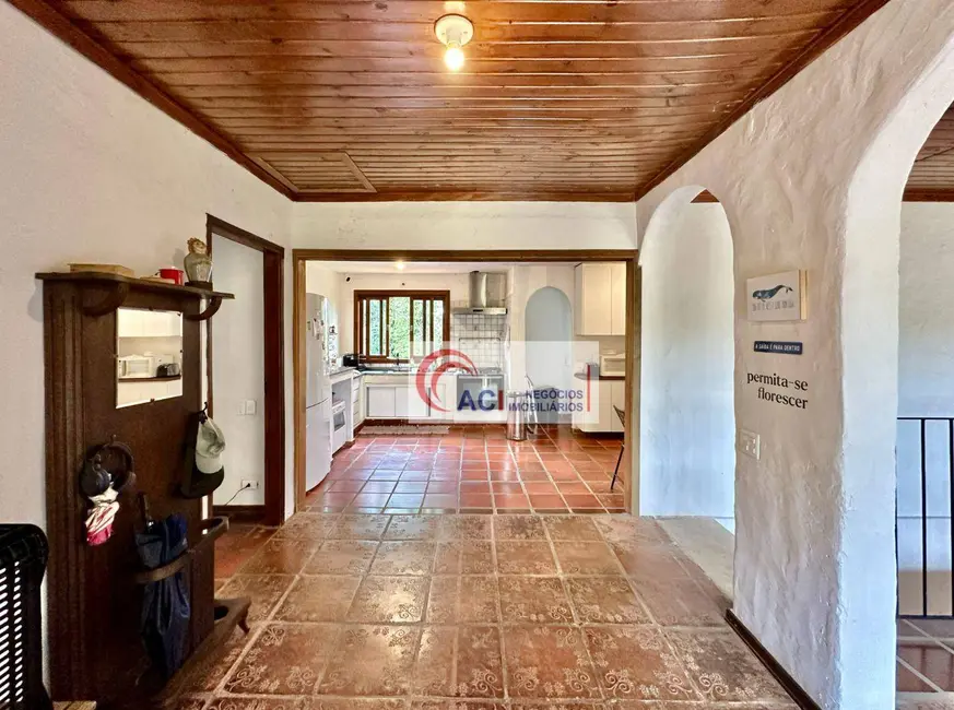 Casa de Condomínio com 4 quartos à venda, 1005m2 em Palos Verdes, Carapicuiba - SP - imagem 7 Foto 7 de Casa de Condomínio com 4 quartos à venda, 1005m2 em Palos Verdes, Carapicuiba - SP