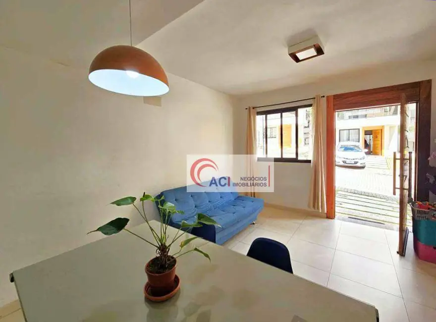 Foto 2 de Casa de Condomínio com 3 quartos à venda, 103m2 em Parque Rincão, Cotia - SP