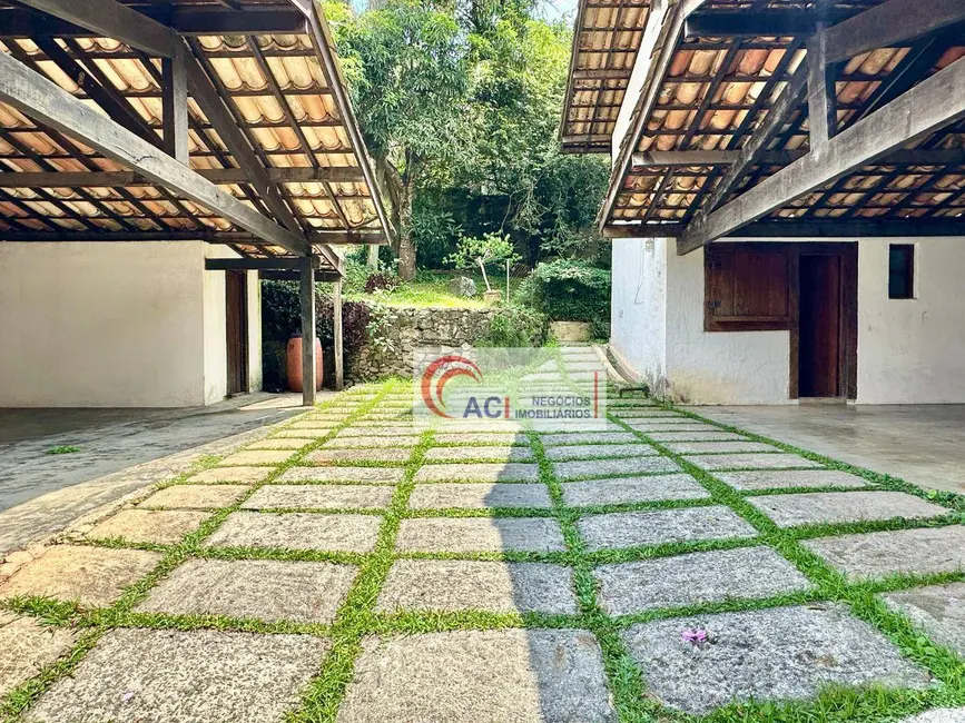 Casa de Condomínio com 3 quartos à venda, 1160m2 em Chácara de La Rocca, Carapicuiba - SP - imagem 6 Foto 6 de Casa de Condomínio com 3 quartos à venda, 1160m2 em Chácara de La Rocca, Carapicuiba - SP