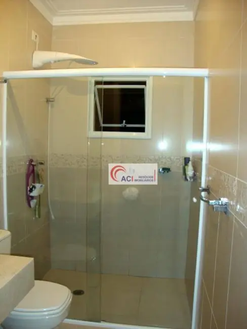 Casa de Condomínio com 3 quartos à venda e para alugar, 420m2 em Transurb, Itapevi - SP - imagem 9 Foto 9 de Casa de Condomínio com 3 quartos à venda e para alugar, 420m2 em Transurb, Itapevi - SP