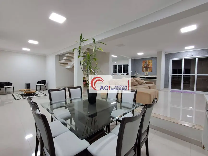Foto 2 de Casa de Condomínio com 3 quartos à venda, 420m2 em Transurb, Itapevi - SP