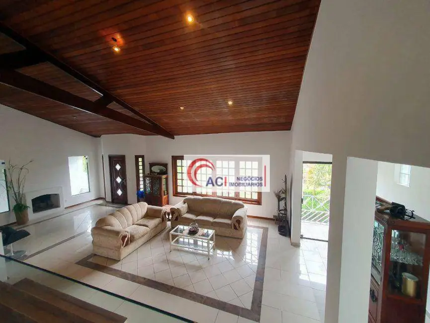 Casa de Condomínio com 5 quartos à venda e para alugar, 480m2 em Transurb, Itapevi - SP - imagem 8 Foto 8 de Casa de Condomínio com 5 quartos à venda e para alugar, 480m2 em Transurb, Itapevi - SP