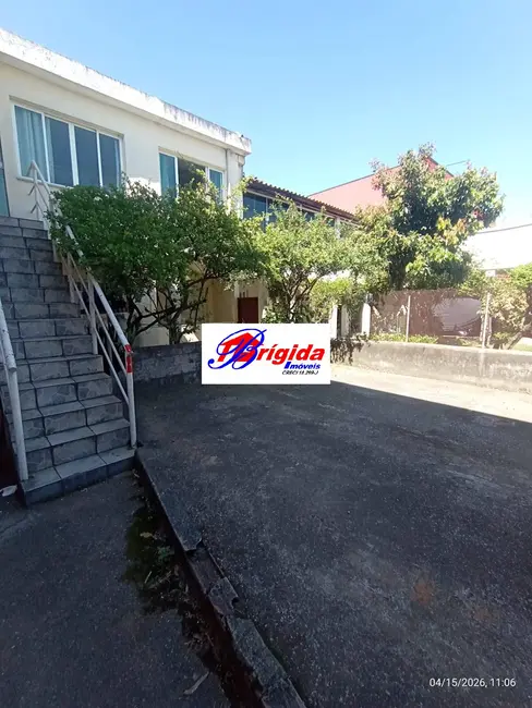 Casa com 1 quarto para alugar, 35m2 em Jardim São Vicente, Cotia - SP - imagem 6 Foto 6 de Casa com 1 quarto para alugar, 35m2 em Jardim São Vicente, Cotia - SP