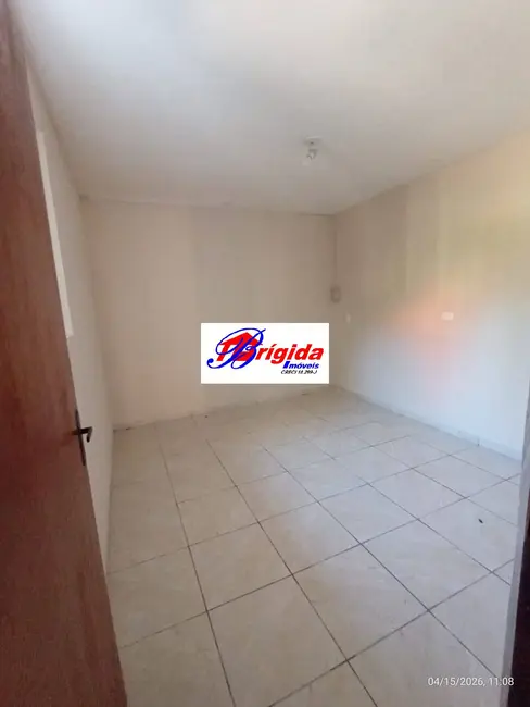 Casa com 1 quarto para alugar, 35m2 em Jardim São Vicente, Cotia - SP - imagem 2 Foto 2 de Casa com 1 quarto para alugar, 35m2 em Jardim São Vicente, Cotia - SP