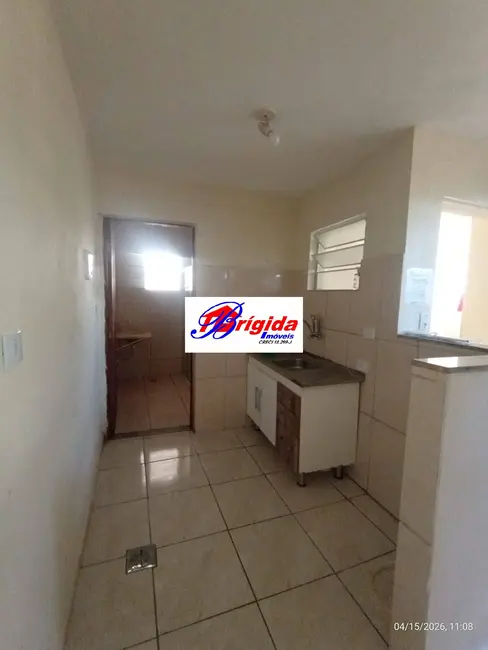 Casa com 1 quarto para alugar, 35m2 em Jardim São Vicente, Cotia - SP - imagem 3 Foto 3 de Casa com 1 quarto para alugar, 35m2 em Jardim São Vicente, Cotia - SP