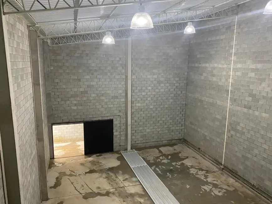 Foto 2 de Armazém / Galpão à venda, 260m2 em Vila Jovina, Cotia - SP
