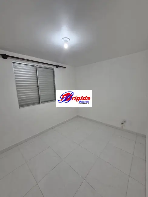 Apartamento com 2 quartos para alugar em Jardim Torino, Cotia - SP - imagem 3 Foto 3 de Apartamento com 2 quartos para alugar em Jardim Torino, Cotia - SP