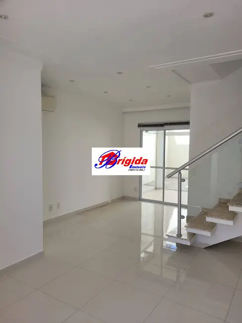 Foto 2 de Casa de Condomínio com 3 quartos à venda, 239415m2 em Jardim dos Ipês, Cotia - SP