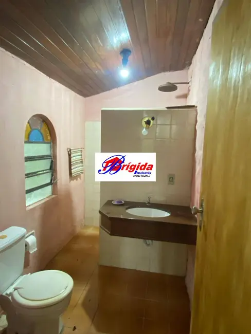 Casa com 5 quartos à venda, 335m2 em Chácaras São Cristóvão, Embu Das Artes - SP - imagem 5 Foto 5 de Casa com 5 quartos à venda, 335m2 em Chácaras São Cristóvão, Embu Das Artes - SP