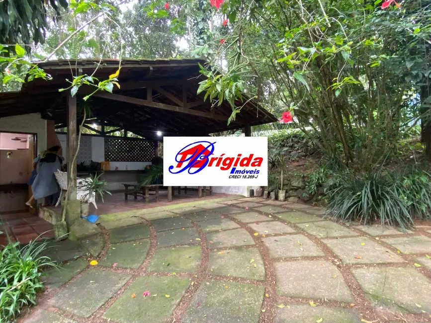 Casa com 5 quartos à venda, 335m2 em Chácaras São Cristóvão, Embu Das Artes - SP - imagem 7 Foto 7 de Casa com 5 quartos à venda, 335m2 em Chácaras São Cristóvão, Embu Das Artes - SP