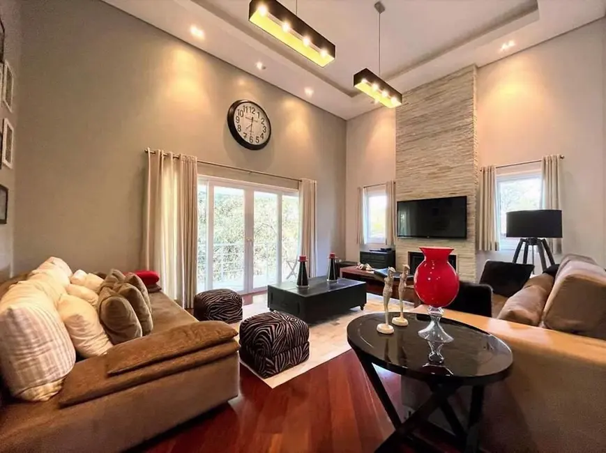 Casa de Condomínio com 4 quartos à venda, 553m2 em Altos de São Fernando, Jandira - SP - imagem 8 Foto 8 de Casa de Condomínio com 4 quartos à venda, 553m2 em Altos de São Fernando, Jandira - SP