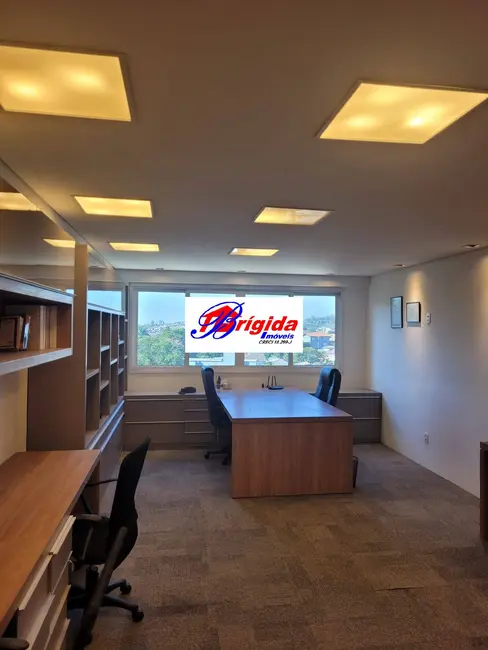 Foto 1 de Sala Comercial para alugar, 40m2 em Lageadinho, Cotia - SP