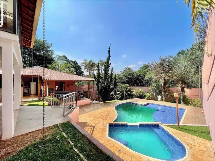 Casa de Condomínio com 3 quartos à venda, 358m2 em Chácara das Paineiras, Carapicuiba - SP - imagem 1 Foto 1 de Casa de Condomínio com 3 quartos à venda, 358m2 em Chácara das Paineiras, Carapicuiba - SP