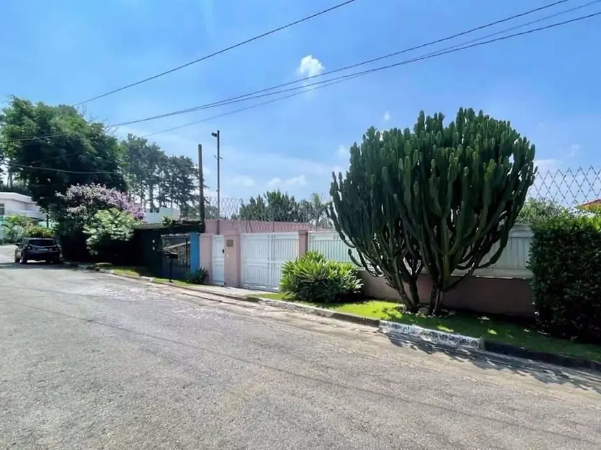 Casa de Condomínio com 3 quartos à venda, 358m2 em Chácara das Paineiras, Carapicuiba - SP - imagem 5 Foto 5 de Casa de Condomínio com 3 quartos à venda, 358m2 em Chácara das Paineiras, Carapicuiba - SP