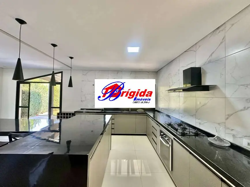 Casa de Condomínio com 4 quartos à venda, 360m2 em Chácaras São Carlos, Cotia - SP - imagem 8 Foto 8 de Casa de Condomínio com 4 quartos à venda, 360m2 em Chácaras São Carlos, Cotia - SP