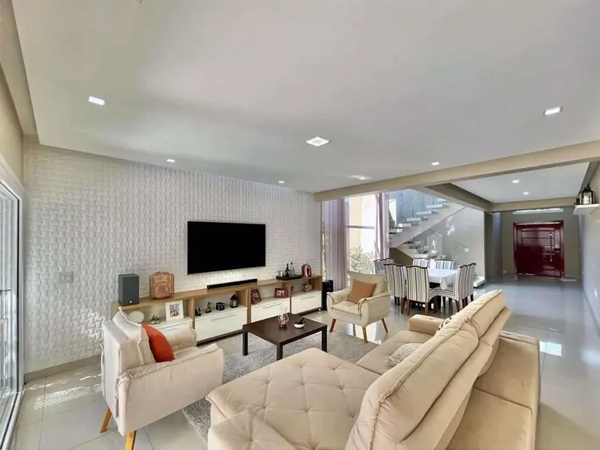 Foto 6 de Casa de Condomínio com 4 quartos à venda, 316m2 em Moinho Velho, Cotia - SP