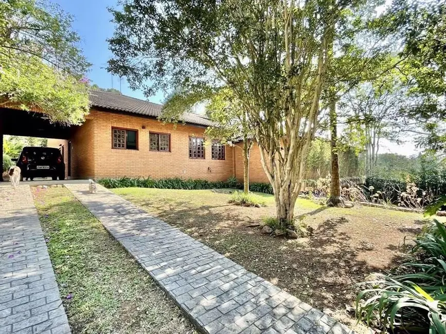 Foto 3 de Casa com 5 quartos à venda, 923m2 em Vila Santo Antônio, Cotia - SP