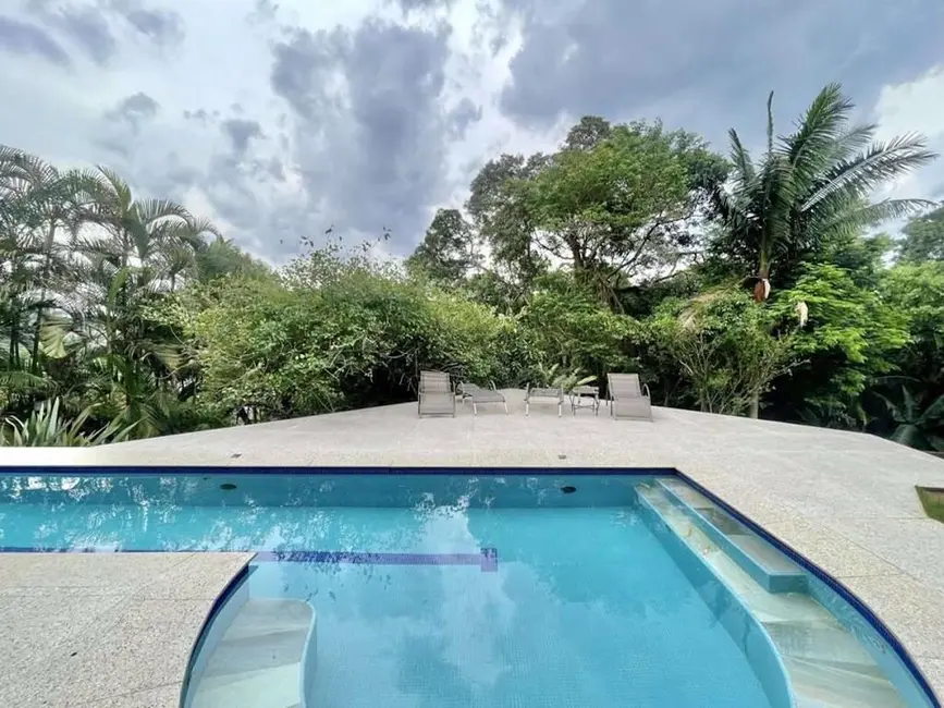 Casa de Condomínio com 3 quartos à venda, 283m2 em Recanto Impla, Carapicuiba - SP - imagem 2 Foto 2 de Casa de Condomínio com 3 quartos à venda, 283m2 em Recanto Impla, Carapicuiba - SP