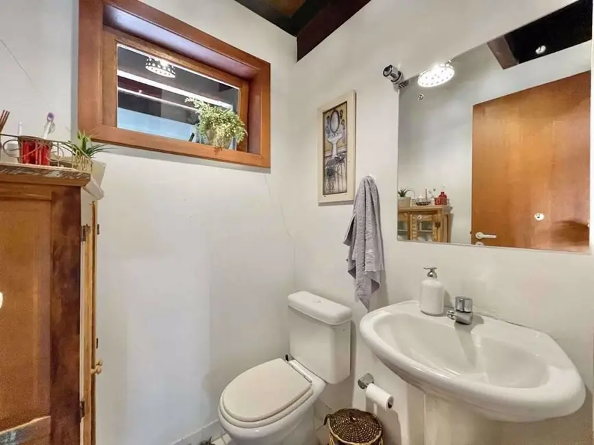 Casa de Condomínio com 3 quartos à venda, 283m2 em Recanto Impla, Carapicuiba - SP - imagem 5 Foto 5 de Casa de Condomínio com 3 quartos à venda, 283m2 em Recanto Impla, Carapicuiba - SP