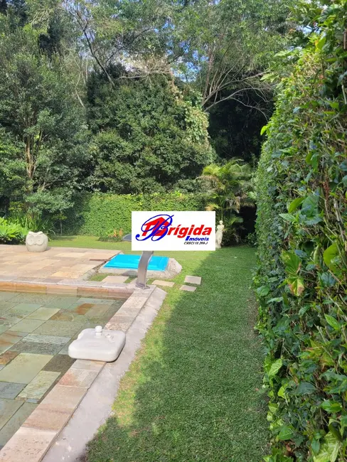 Foto 3 de Casa de Condomínio com 3 quartos à venda, 271m2 em Algarve, Cotia - SP