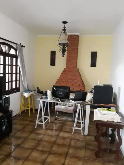 Foto 6 de Casa de Condomínio com 2 quartos à venda, 200m2 em Jardim das Flores, Cotia - SP