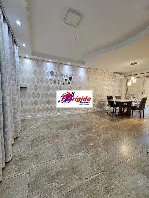 Foto 2 de Casa de Condomínio com 3 quartos à venda, 84m2 em Jardim Petrópolis, Cotia - SP