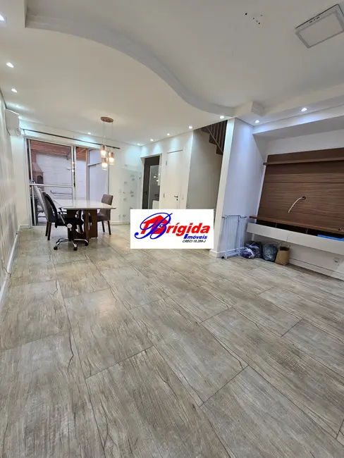 Foto 1 de Casa de Condomínio com 3 quartos à venda, 84m2 em Jardim Petrópolis, Cotia - SP