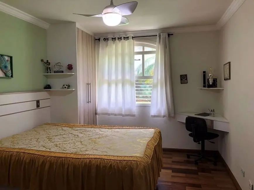 Foto 5 de Casa de Condomínio com 4 quartos à venda, 588m2 em Jardim Passárgada I, Cotia - SP