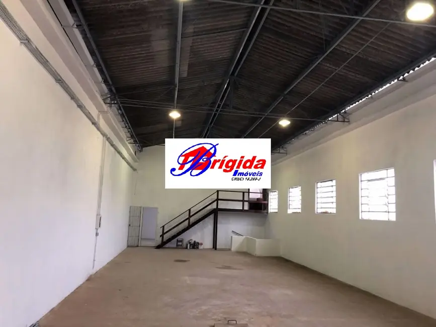 Armazém / Galpão à venda e para alugar, 390m2 em Parque São George, Cotia - SP - imagem 4 Foto 4 de Armazém / Galpão à venda e para alugar, 390m2 em Parque São George, Cotia - SP
