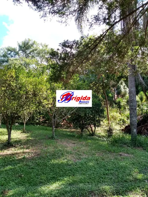 Chácara com 3 quartos à venda, 200m2 em Ibiuna - SP - imagem 3 Foto 3 de Chácara com 3 quartos à venda, 200m2 em Ibiuna - SP