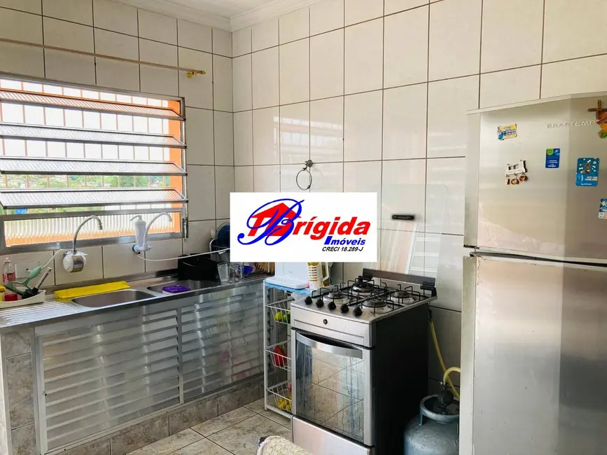 Casa com 3 quartos à venda, 136m2 em Jardim São Vicente, Cotia - SP - imagem 3 Foto 3 de Casa com 3 quartos à venda, 136m2 em Jardim São Vicente, Cotia - SP