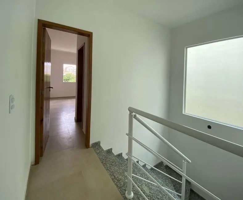 Foto 9 de Casa com 3 quartos à venda, 199m2 em Jardim Rio das Pedras, Cotia - SP