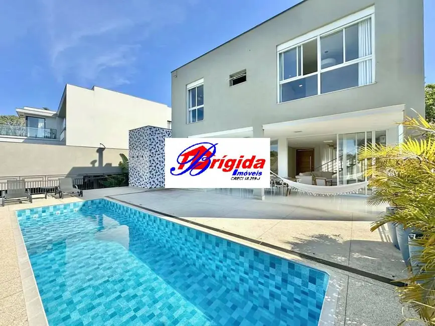 Casa de Condomínio com 3 quartos à venda, 281m2 em Granja Viana, Cotia - SP - imagem 2 Foto 2 de Casa de Condomínio com 3 quartos à venda, 281m2 em Granja Viana, Cotia - SP